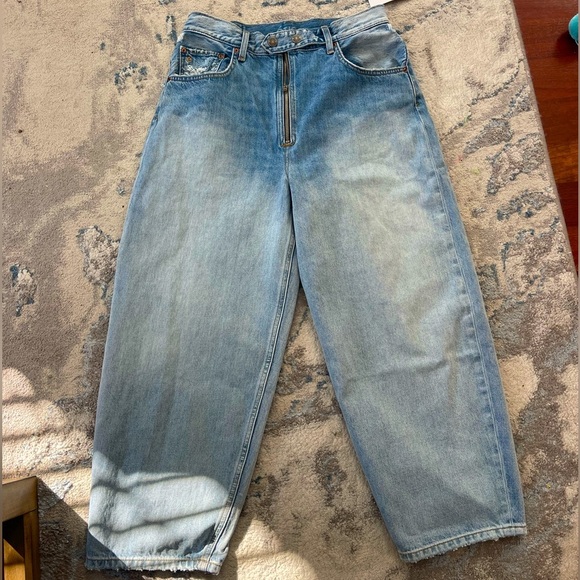 Etica Erin High-Rise Relaxed Taper Jeans in Day Break Size 29 - Picture 9 of 10